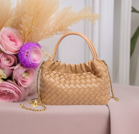 Lightweight Everyday Satchel