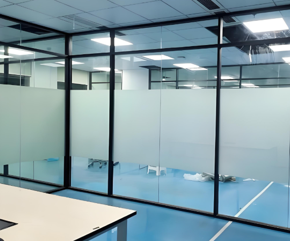 Glass Office Partitions: Types, Benefits, Cost & Selection