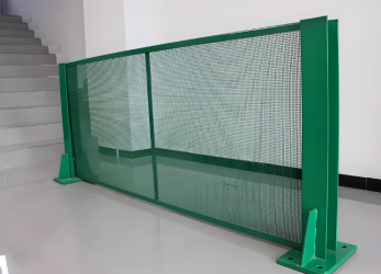 <span>Jaring</span> Perlindungan Objek Lempar Jembatan