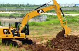 Caterpillar 320 GC Excavatrice hydraulique de taille moyenne