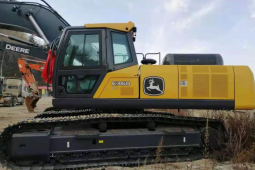 Excavatrice sur chenilles 350G John Deere