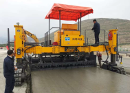 Concrete Slipform Paver