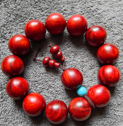 Hand-Polished Red Sandalwood Bracelet