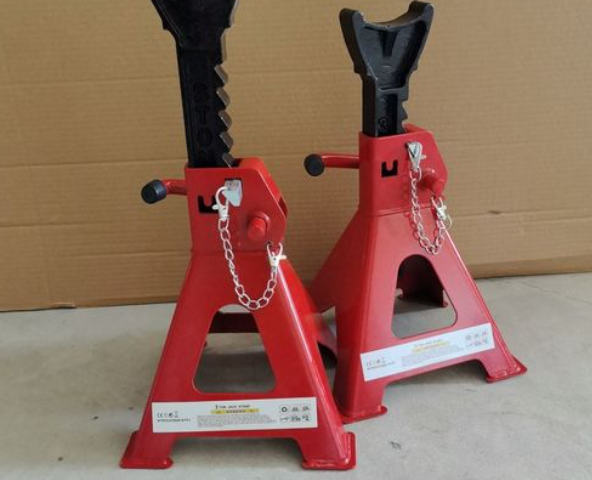 Heavy-Duty Jack Stands (Pair)