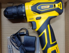 Cordless Drill/Driver Kit