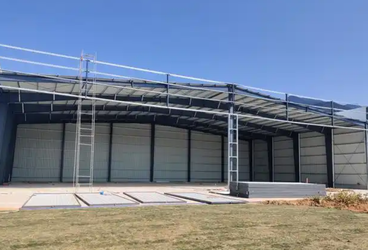 Standard Steel Truss Warehouse