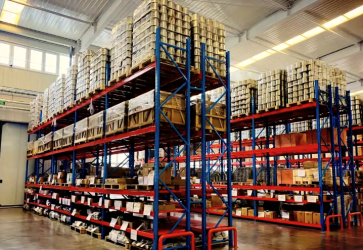 High-Bay <span>Warehouse</span>