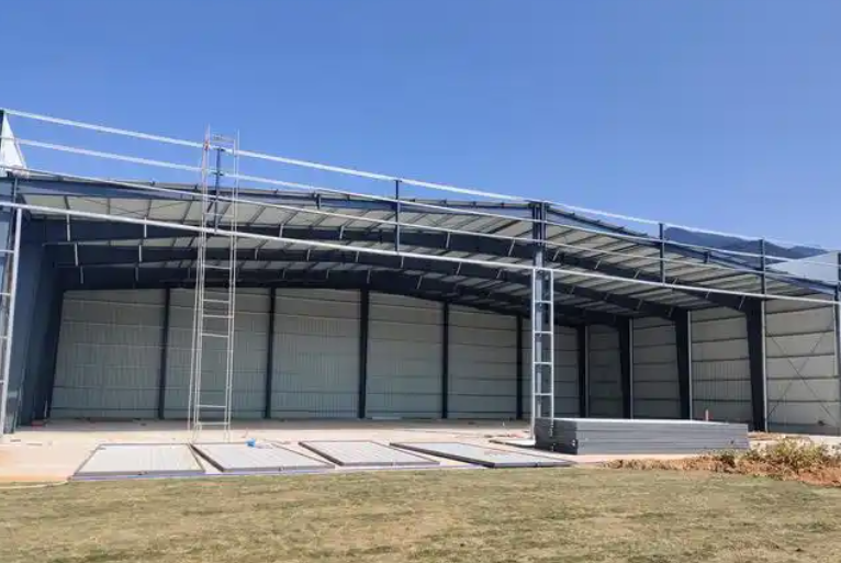Gable Roof Light Steel Frame Warehouse