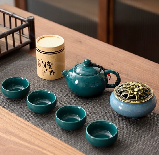 Auspicious Dragon Blessing Ru Kiln Tea Set