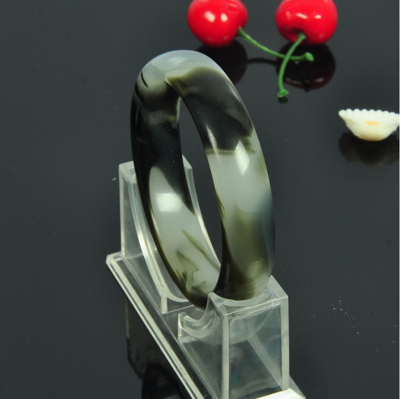 Jade Bangle, Crafted Grace from Natural Jade