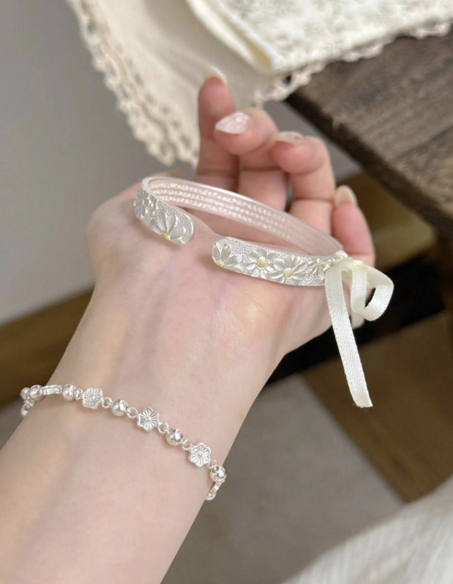 Sterling Silver Elegance Bangle