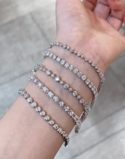 Luxury <span>Diamond</span> Tennis Bracelet