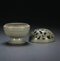 Traditional Chinese Ceramic Incense Burner