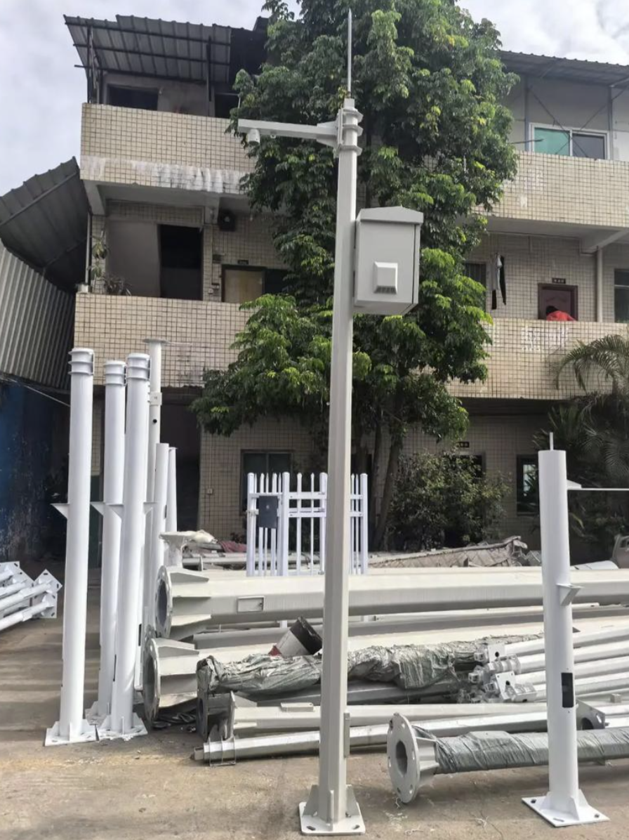 8M Lampu Lanskap Tiang Dekoratif Segi Delapan