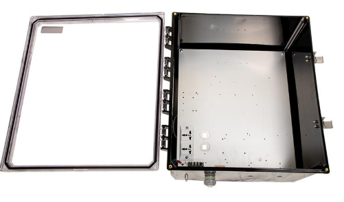 Clôture antipluie fixée au mur de câblage de Smart Home