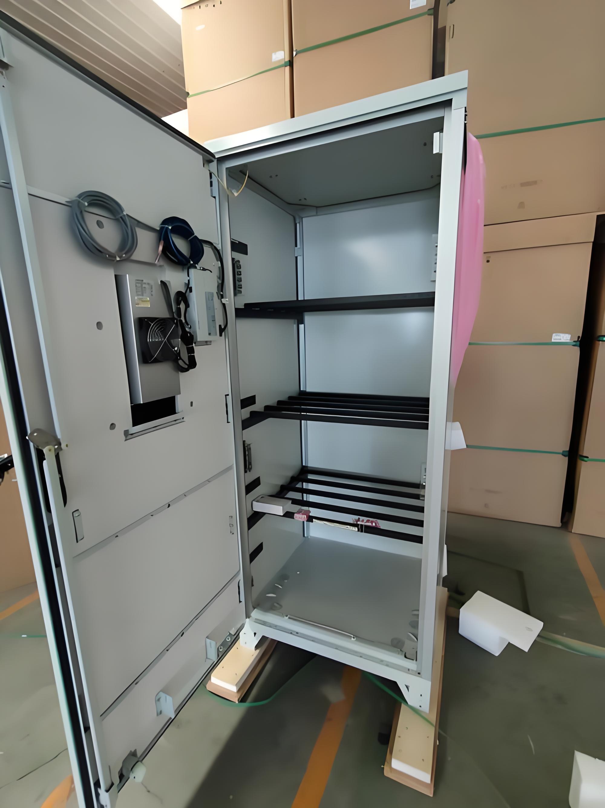 Kabinet Daya Cerdas Tahan Korosi Luar Ruangan