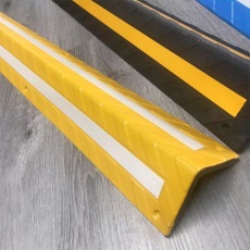 PVC Flexible Parking Lot Corner Guard
