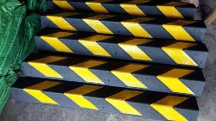 Shock-Absorbent PU Rounded Reflective Corner Guard