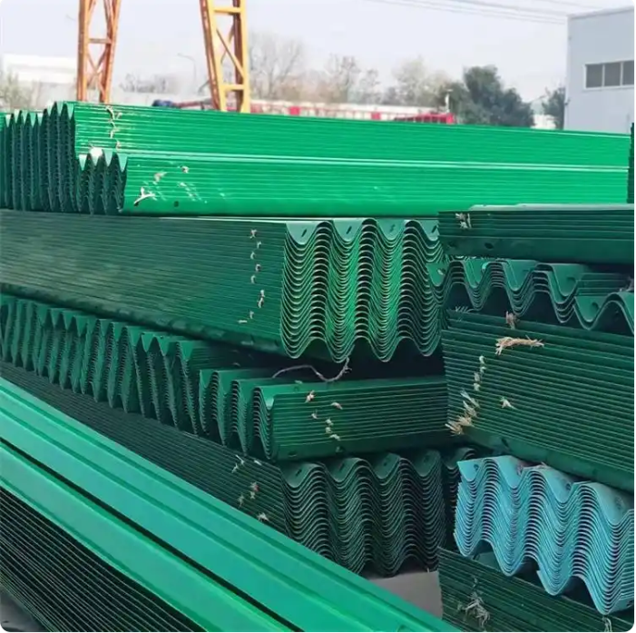 Rambarde W-poutre galvanisée à chaud de route