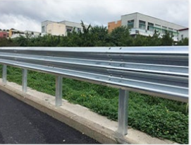 Heavy-Duty Highway W-Beam Traffic Guardrail