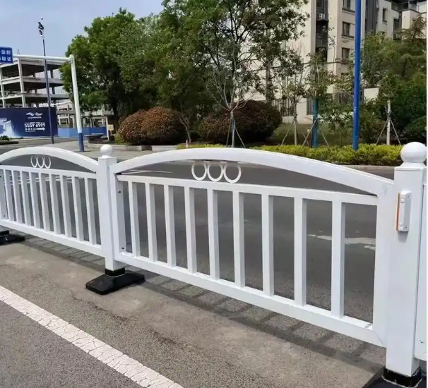 Urban Municipal Zinc-Steel Traffic Barrier