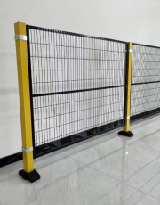 Smart Adaptive Crash Barrier