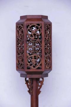 Chinese Antique Solid Wood Palace Lantern