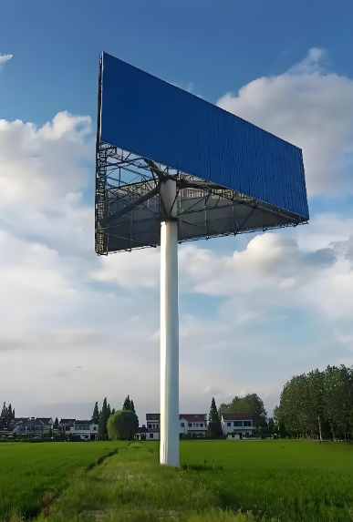 Biển báo quảng cáo Một Cột lớn trên đường cao tốc