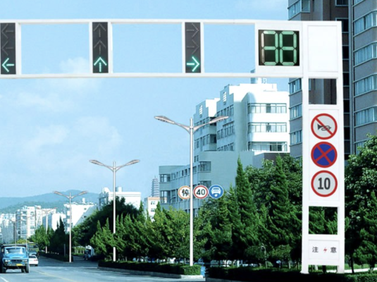 Poteau galvanisé cantilever de signalisation routière