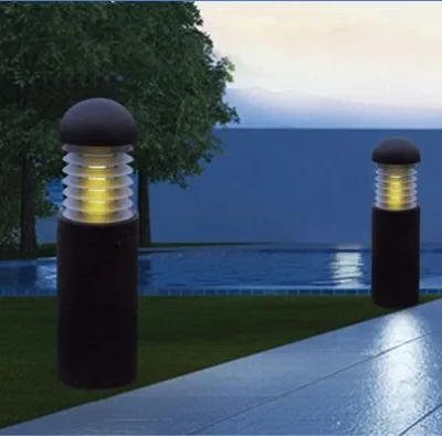 Vintage Cast Aluminum Outdoor Lawn Light