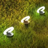 Smart Wi-Fi Connected Lawn Light