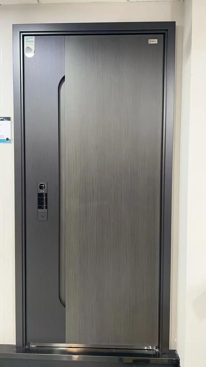 Ultra-Quiet Energy-Efficient Entry Door