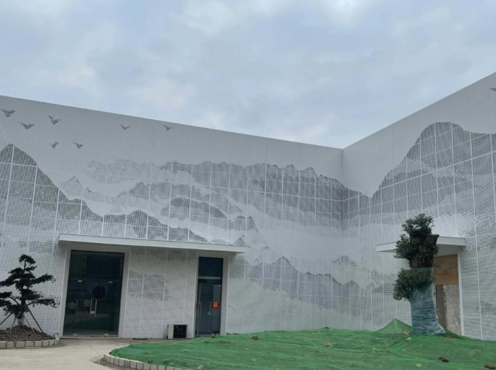 Tường lan can mảng nhôm có lỗ đục