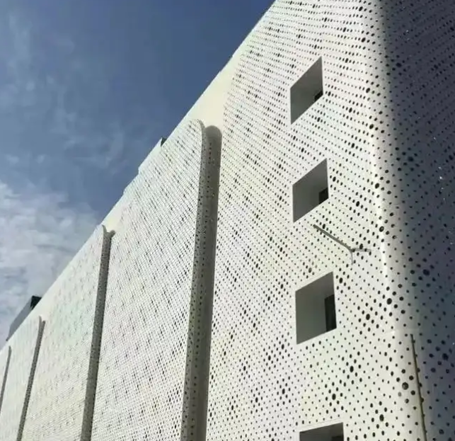 Tường che khuất tấm veneer nhôm composite tổ ong