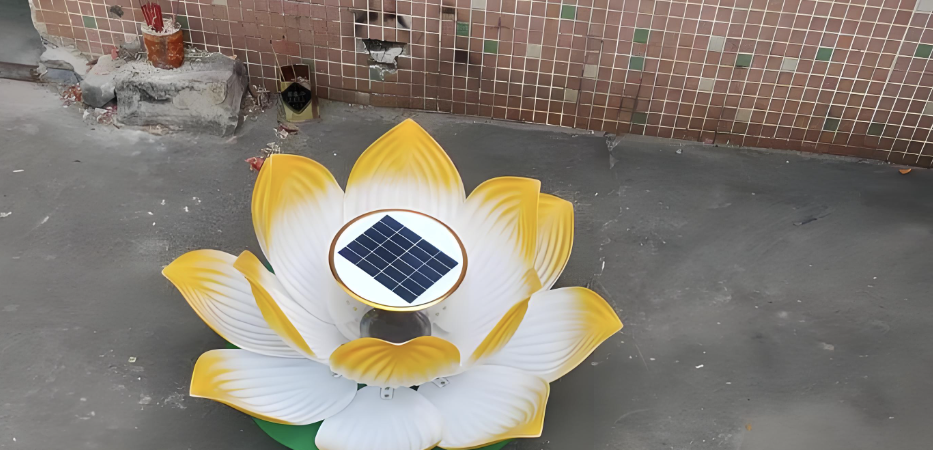 Interactive Projection Solar-Powered Lotus Water Lantern