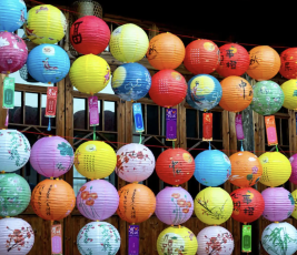 Lentera Hias LED Lipat Bertema Liburan