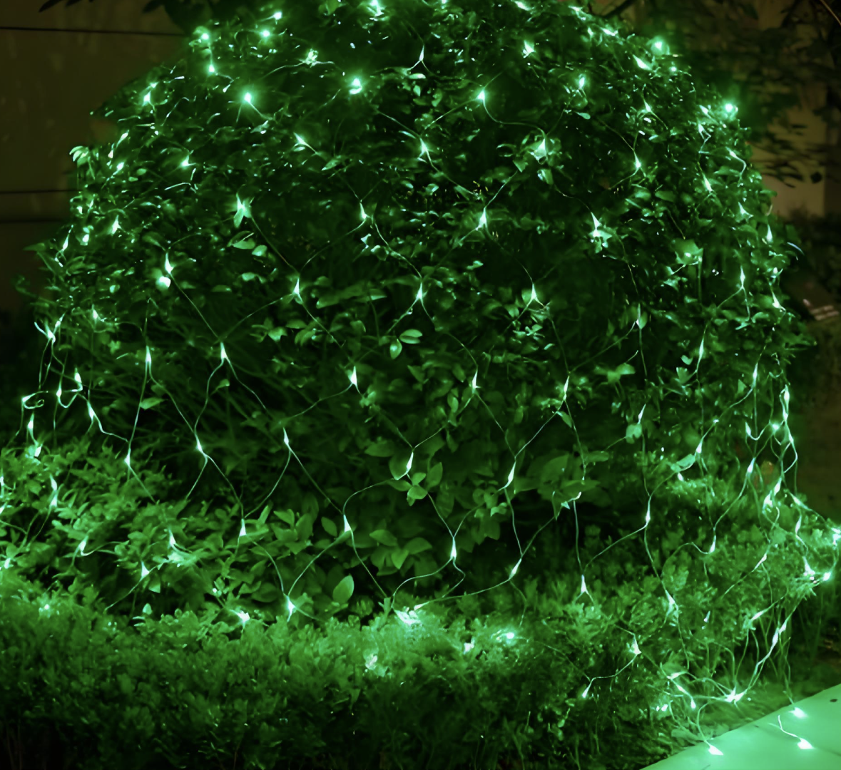 Full-Color Dynamic Outdoor Net Lights