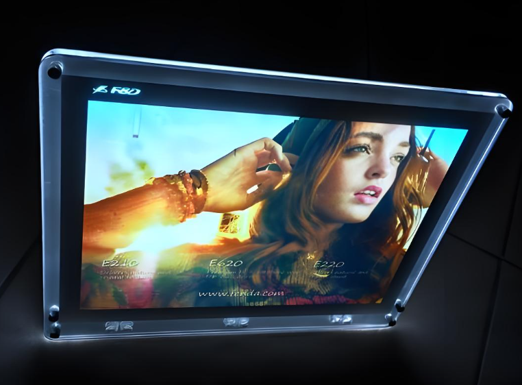 กล่องไฟ LED Backlit บางเฉียบสำหรับจอแสดงผลขายปลีก