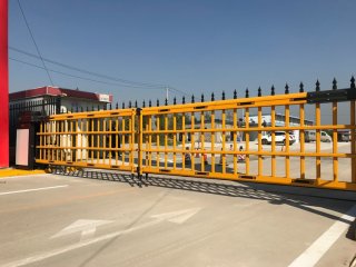 Heavy-Duty Fence Barrier Gate for Industrial Zones