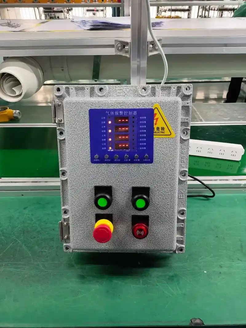 Pengontrol Sinyal Lalu Lintas Tahan Ledakan untuk Terowongan