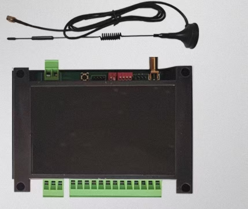 ตัวควบคุมสัญญาณไฟจราจรฉุกเฉินสำหรับรถกู้ภัย