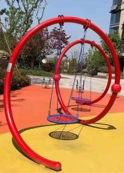 親子のテーマスイングパーク