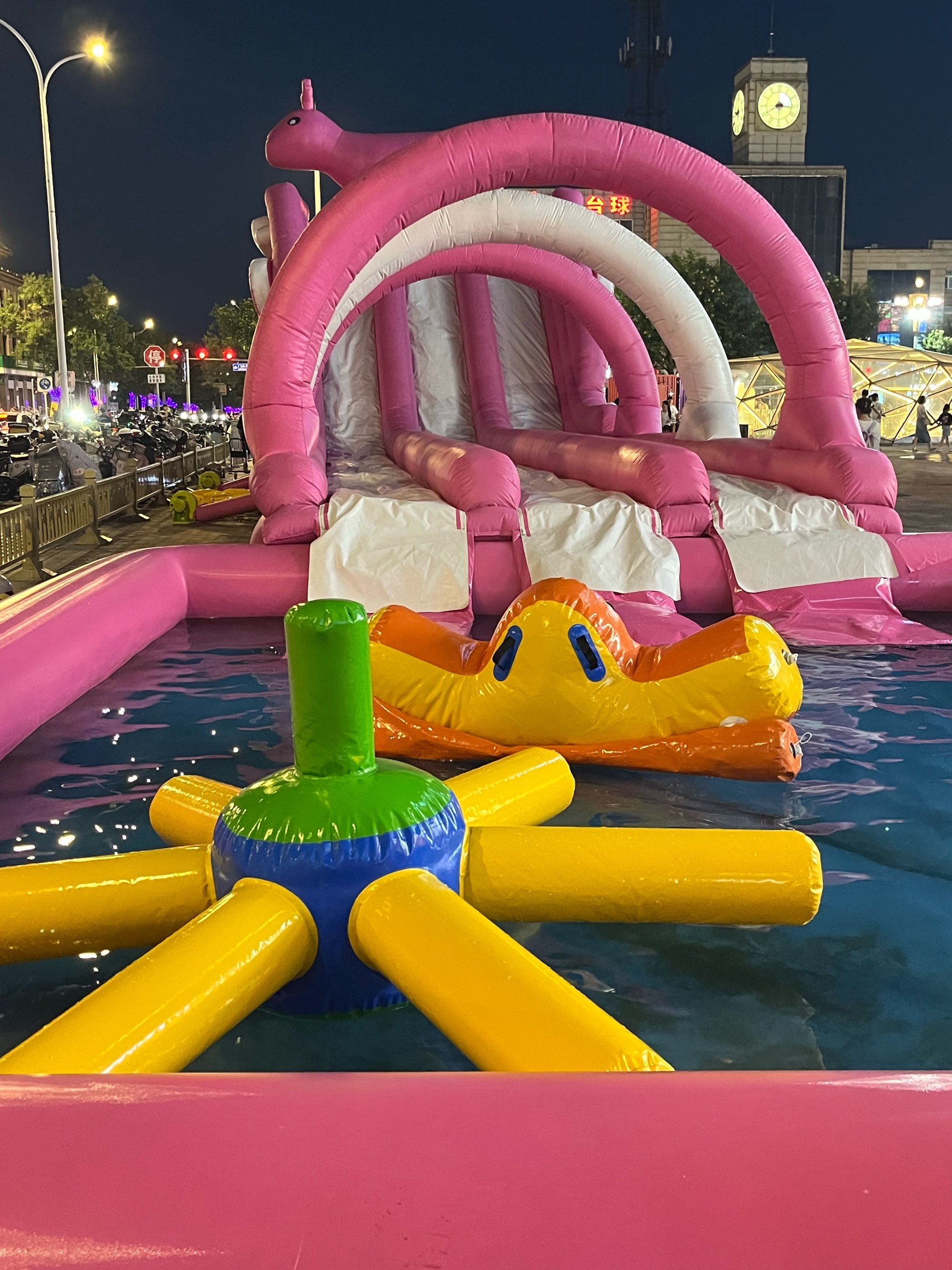 Soft-Edge Toddler Water Play Island