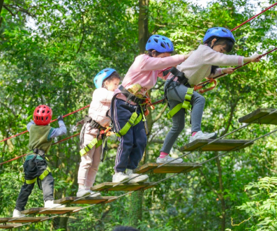 ชุดของเล่นฝึกขยายการผจญภัยของเยาวชน