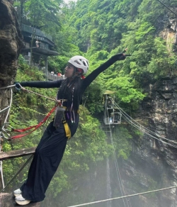 Extreme 180 ° Angle Cliff Swing สำหรับ Adventure <span>Parks</span>