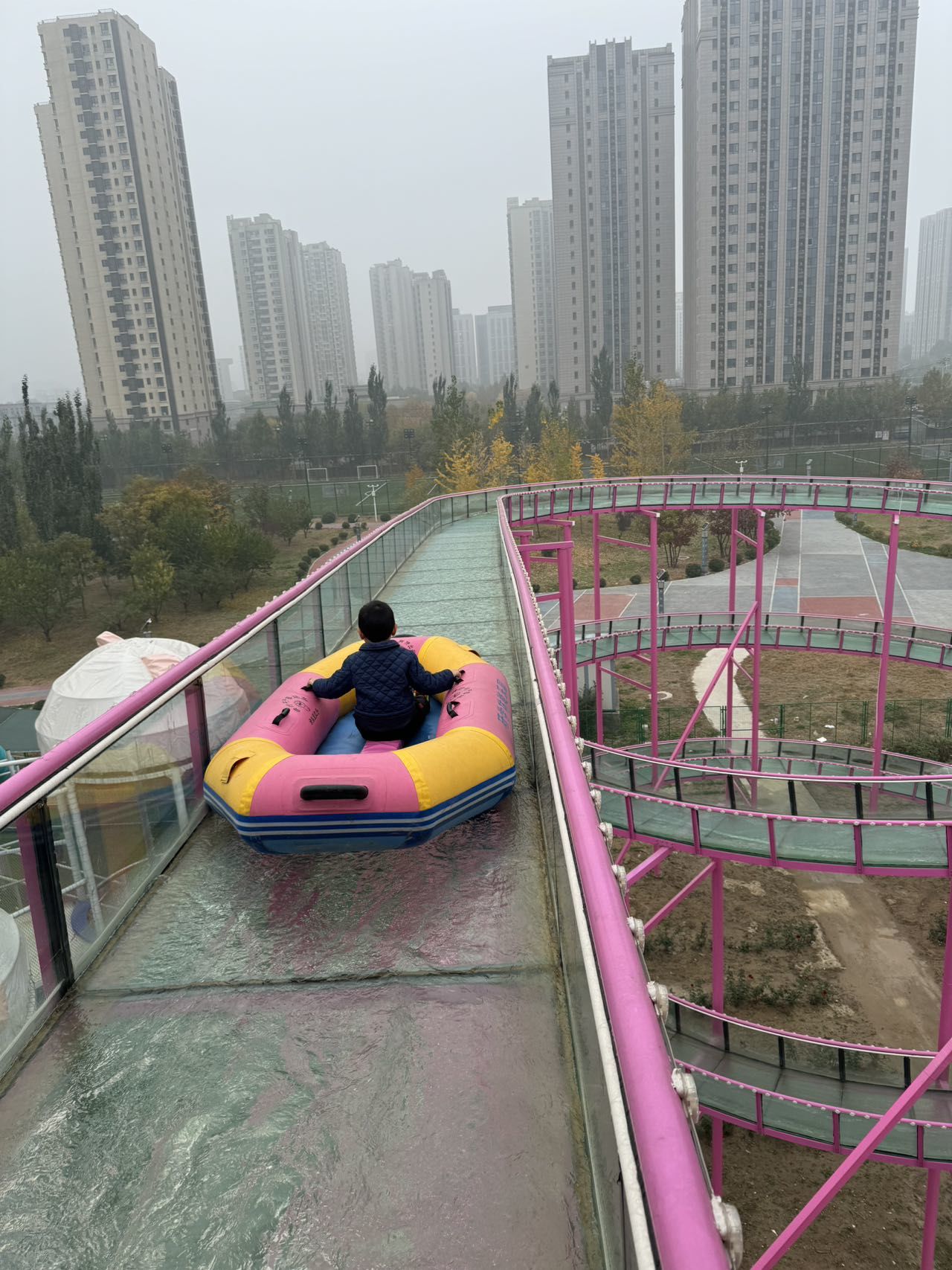 Trượt nước thủy tinh có thể tháo rời mô-đun (phiên bản mini)