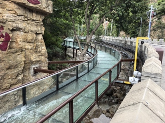 All-Season Dual-Use Glass <span>Water</span> Slide (Snow + <span>Water</span> Model)