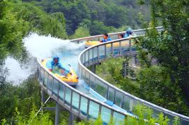 Eco-Friendly Drift Glass Water Slide