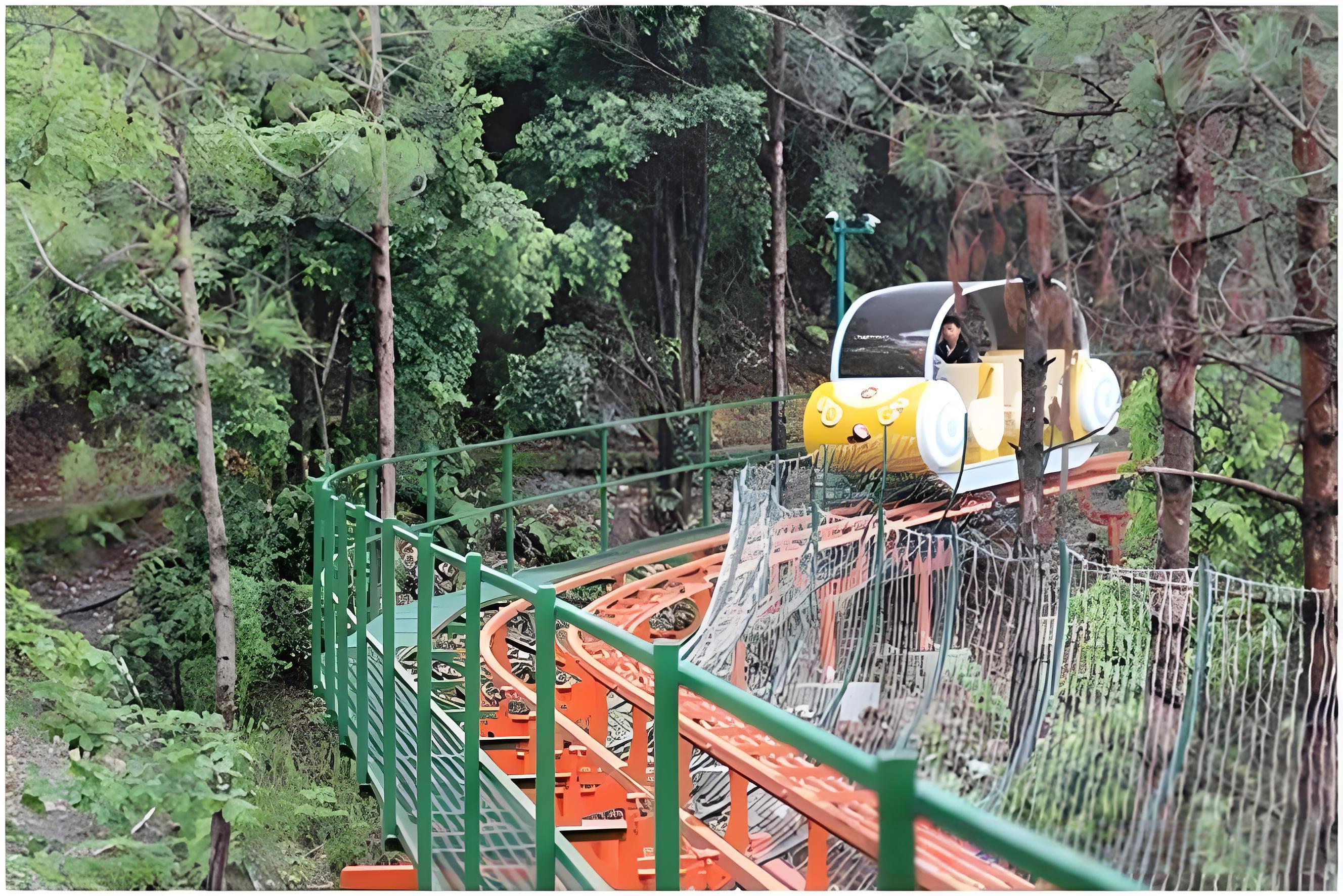 Xe điện leo núi ngoài trời cho trẻ em