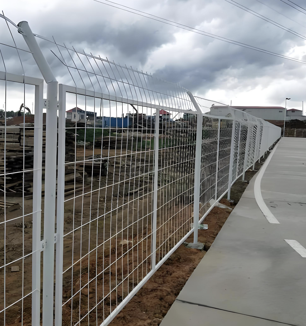 Factory Perimeter Chain-Link Guardrail